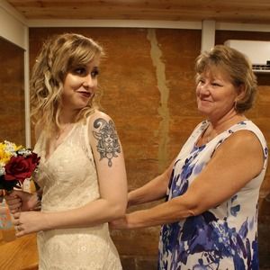 Meet your Posher, Sharon